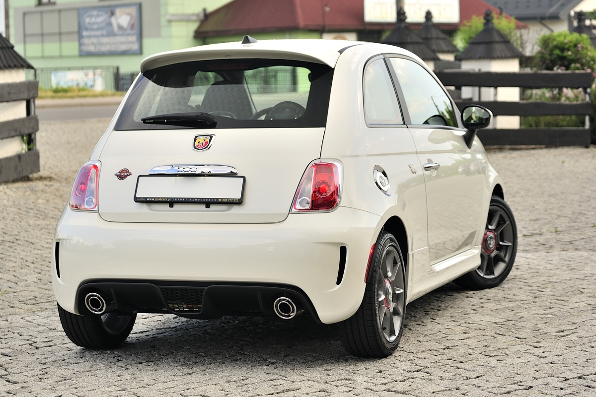 FIAT 500 ABARTH 1.4 Automat 145 KM Import samochodów z