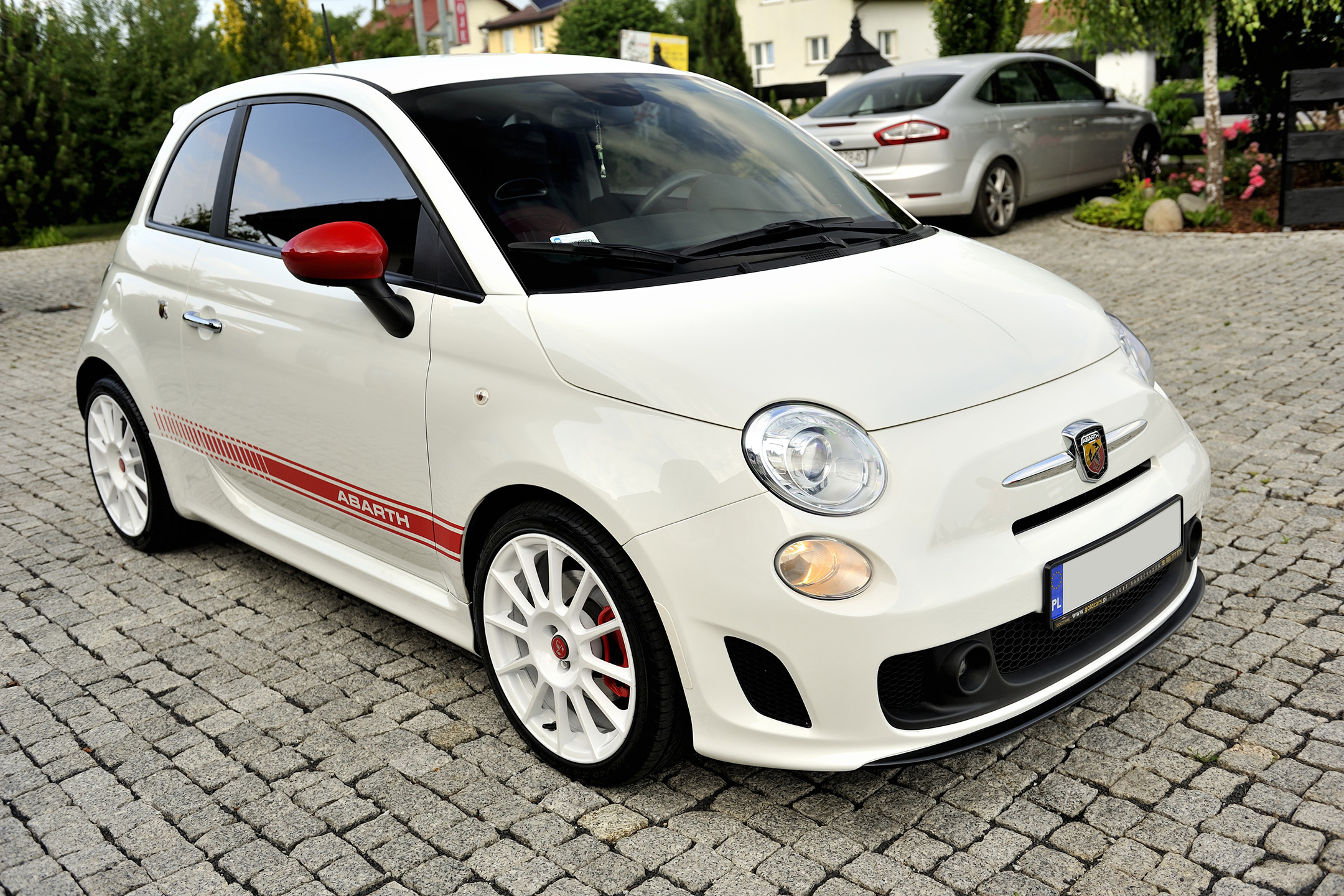 FIAT 500 ABARTH 1.4 AUTOMAT 145 KM Import samochodów z