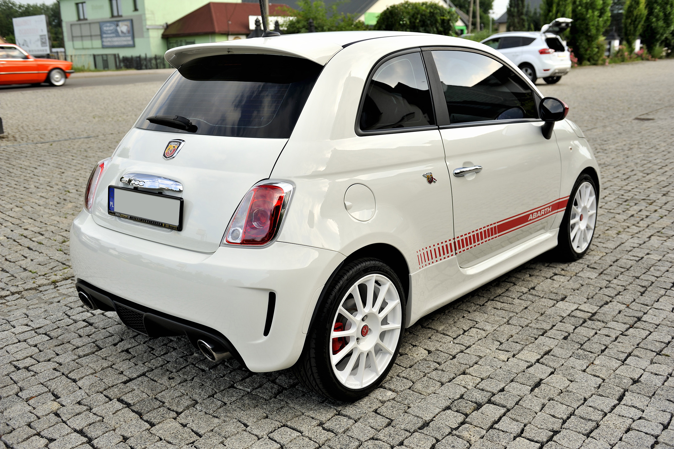 FIAT 500 ABARTH 1.4 AUTOMAT 145 KM Import samochodów z